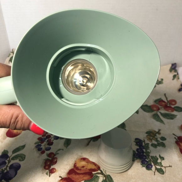 IKEA 34 oz BEHOVD VACUUM FLASK - Picture 3 of 4